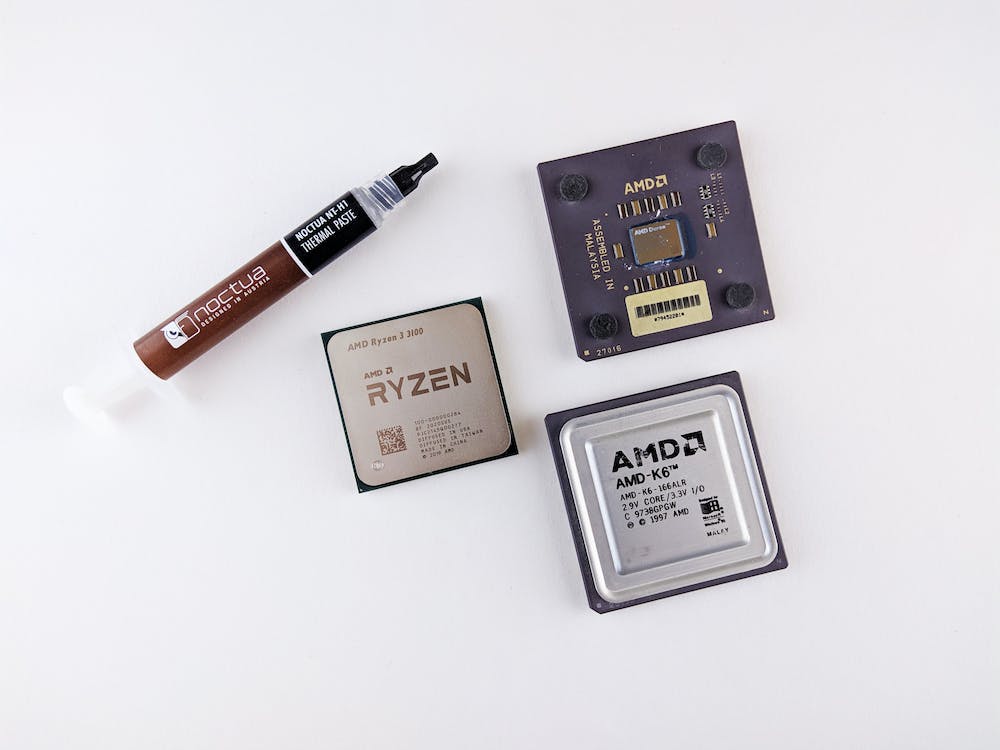 The new AMD Ryzen 9 7950X CPU is Powerful, but Gets a Little Warm
